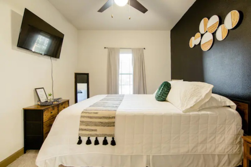 roommates in Houston NO DEPOSIT | NO CLEANING FEE - cirtru.com