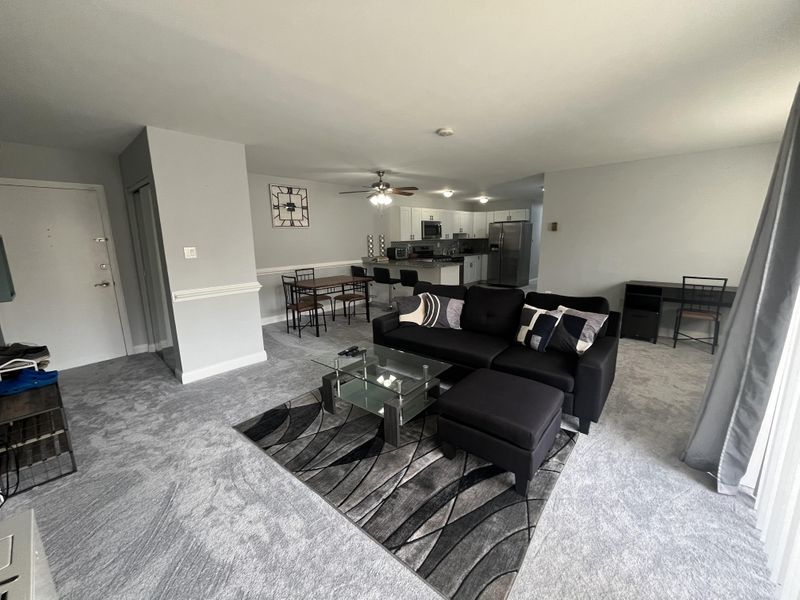 Beautiful & modern Beltsville Other with Dining area (id. 9479)