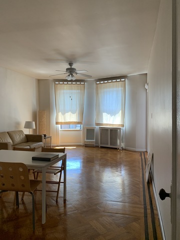 Private Room in 3Bed.1Bath