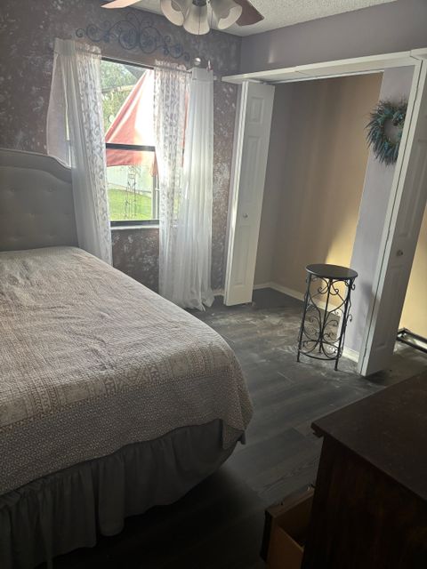 Shared Room in 3Bed.2Bath