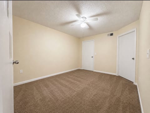 roommates in Kissimmee Private Room in 2Bed.2Bath - cirtru.com