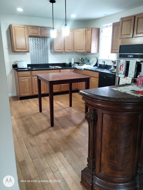 Entire Place 4Bed.2.5Bath