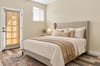 NEW BUILD - Private Bath - Workspace - Balcony - Free Laundry - Parking (id. 32631)