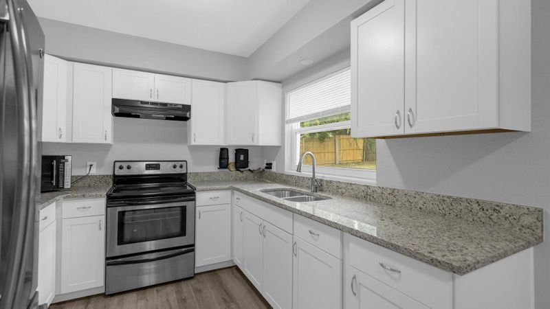 roommates in Undisclosed, Orlando, FL 32818 Beautifully Refinished Property In The Heart Of Orlando House Near I4 And Public Transit (id. 6242) - cirtru.com