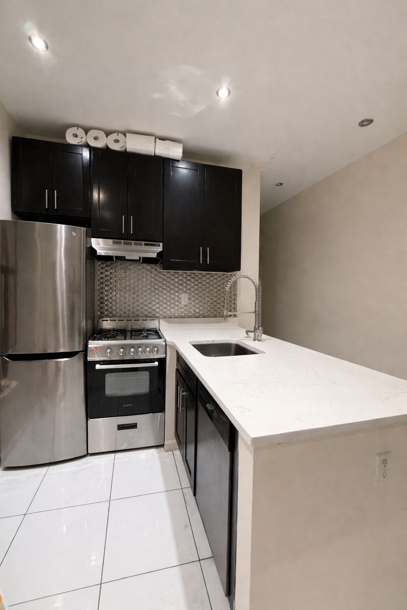 roommates in New York City Private Room in 3Bed.1Bath - cirtru.com