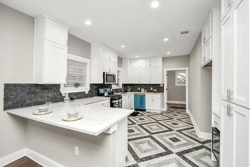 roommates in Undisclosed, Houston, TX 77004 South Side Home (id. 21744) - cirtru.com