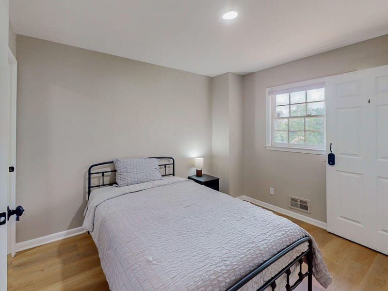 roommates in Undisclosed, Decatur, GA 30034 Modern Co-Living in Decatur – Newly Renovated | Private Ensuites Available (id. 38399) - cirtru.com