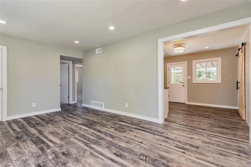 Private Room in 3Bed.2Bath