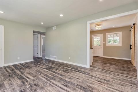 roommates in Aurora Private Room in 3Bed.2Bath - cirtru.com