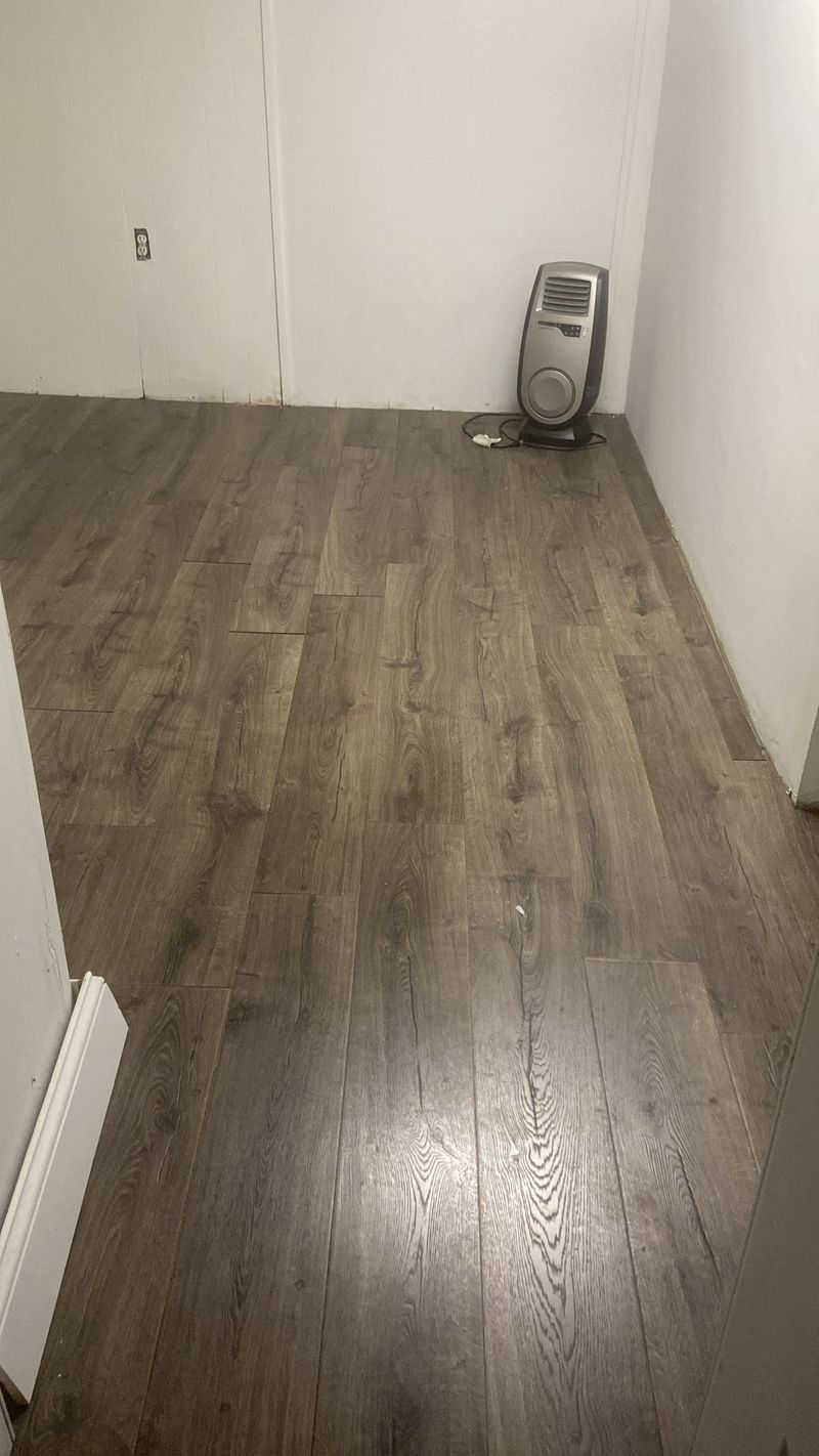 roommates in Fairview Private Room in 2Bed.1Bath - cirtru.com