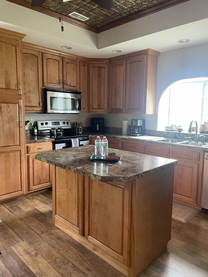 roommates in Holts Summit Entire Place 1Bed.1Bath - cirtru.com