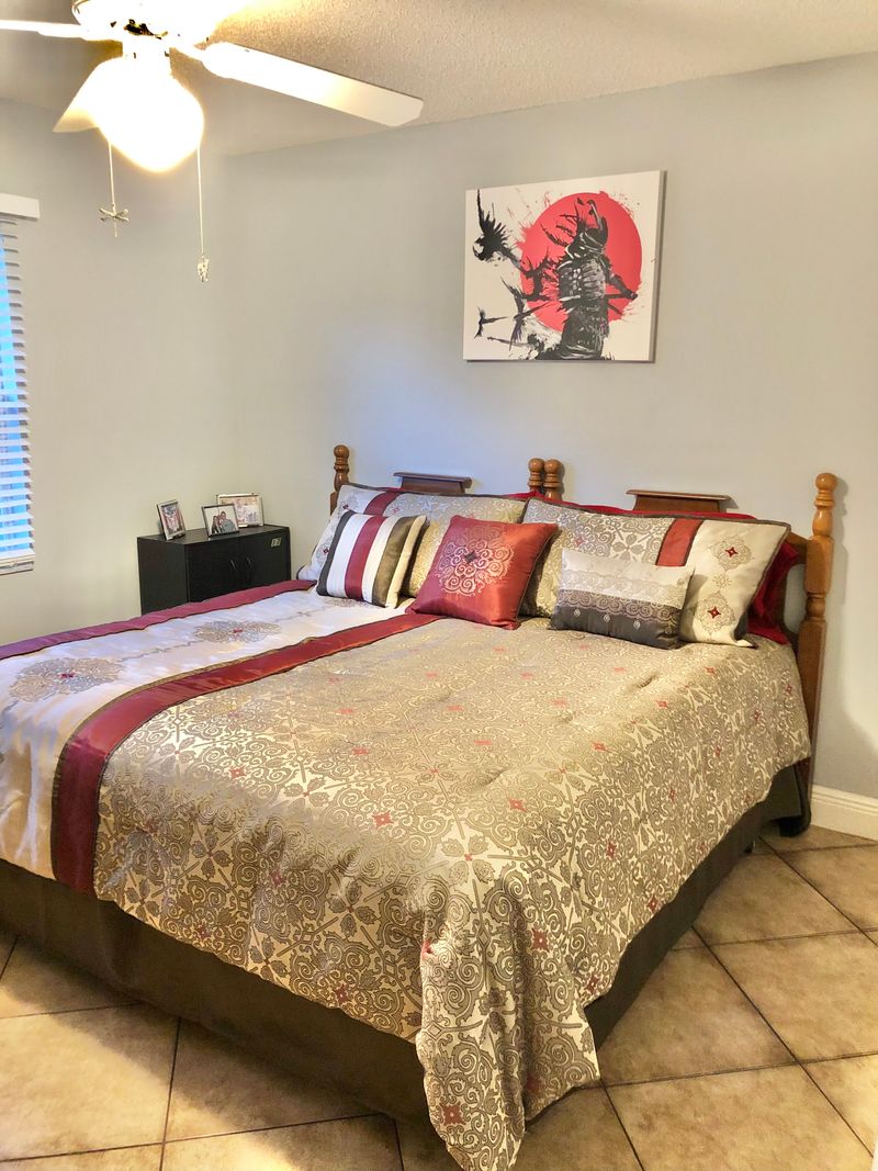 roommates in Sun City Center Private Room in 2Bed.2Bath - cirtru.com