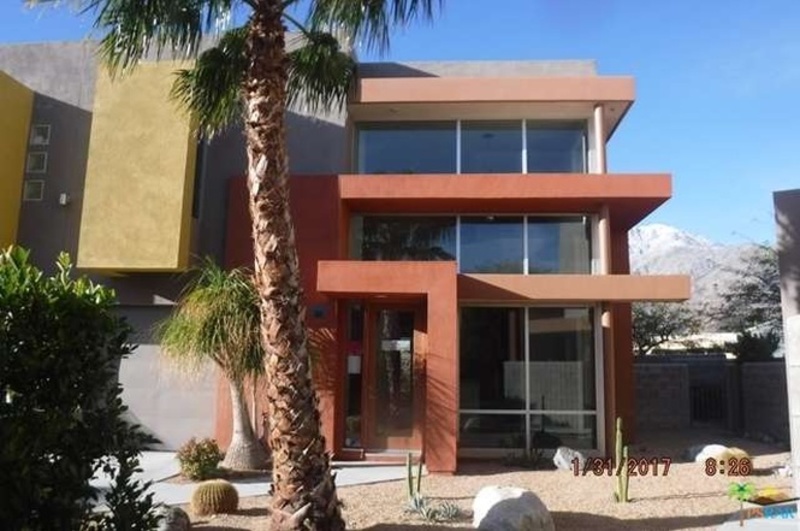 Private Room in 2Bed.3Bath