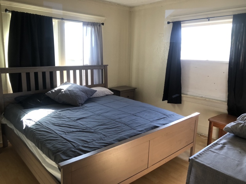 Private Room in 3Bed.1Bath