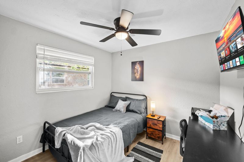 roommates in Undisclosed, Jacksonville, FL 32206 Modern Newly Renovated Home in Jacksonville – Move-In Ready + Close to Everything! (id. 33428) - cirtru.com