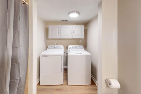 roommates in Undisclosed, Alpharetta, GA 30022 Great Alpharetta location close to everything!! (id. 6366) - cirtru.com