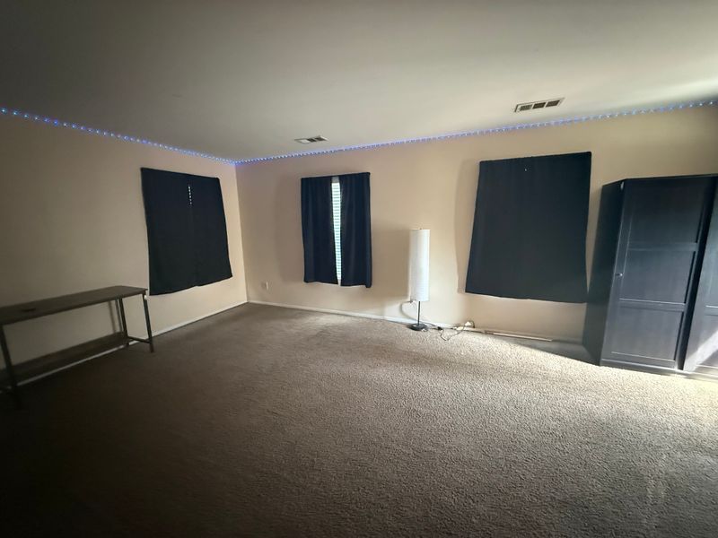 roommates in Chino Room5Bed.3Bath - cirtru.com