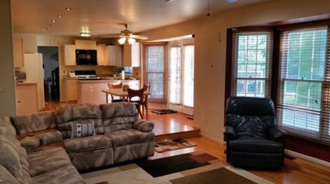 FURNISHED SINGLE FAMILY HOUSE