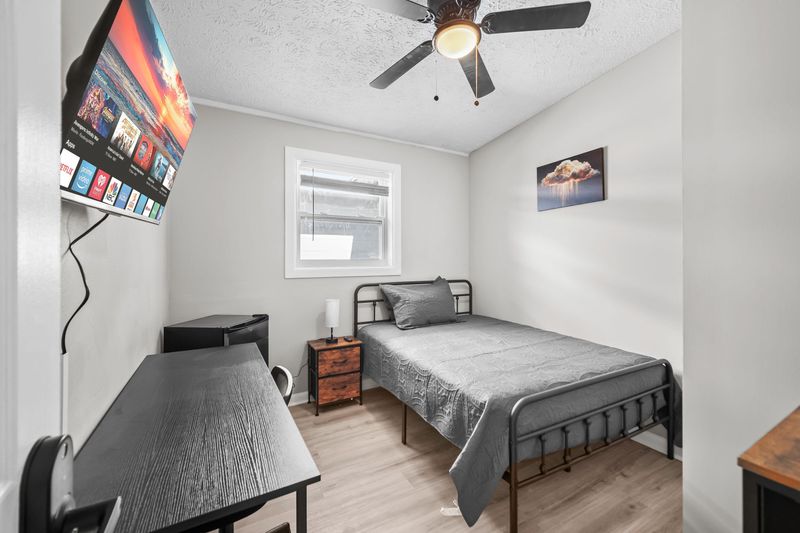 ROOM PRICE JUST DROPPED!  10 SECOND Walk to Bus Stop  Smart TVs  Mini Fridges  8 Min Walk to Dollar General  Newly Renovated Home (id. 30445)