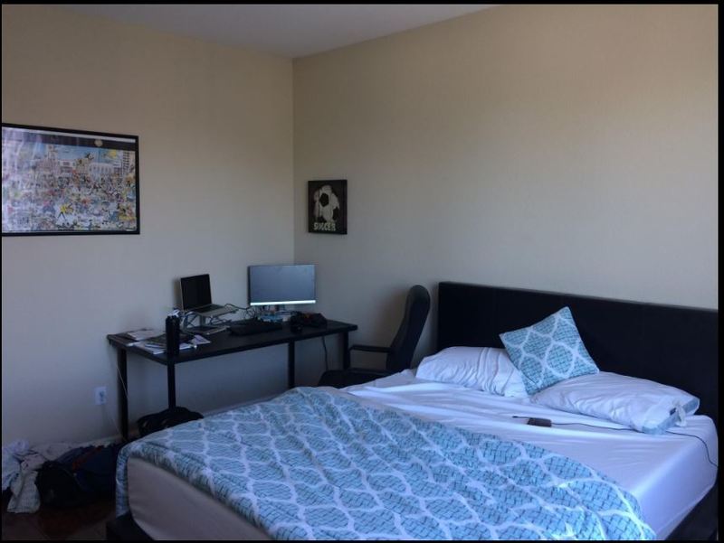 Master Bed w Pvt Bath -1.5 months