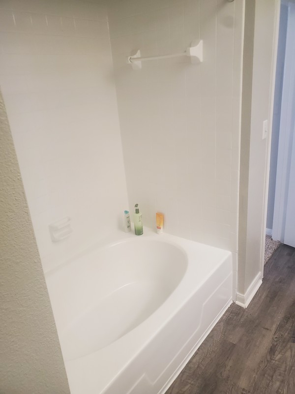 Room1Bed.1Bath