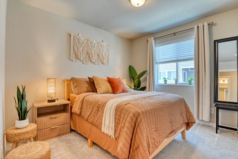 Shared Room in 3Bed.2.5Bath