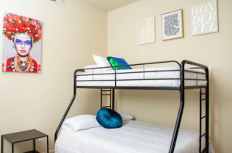 Private Room in 5Bed.3Bath