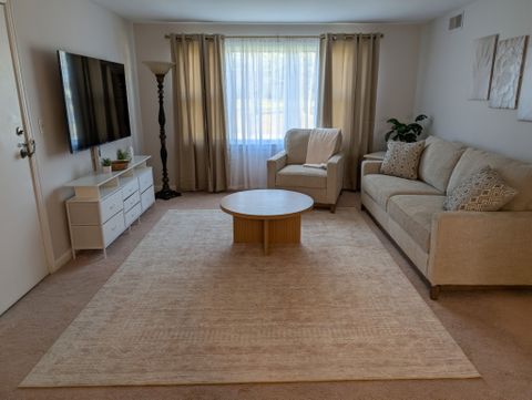 Entire Place 2Bed.1Bath