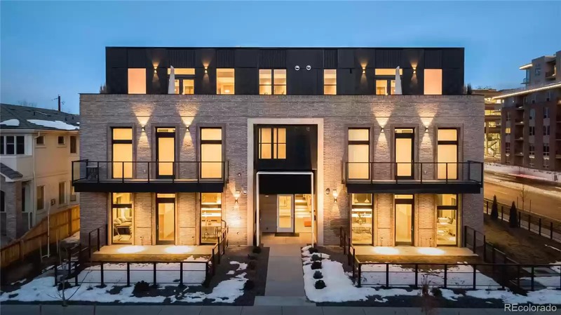 Entire Place 2Bed.3Bath