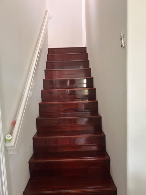 roommates in Undisclosed, Boynton Beach, FL 33472 Live in Boynton Beach - 15 mins from the beach!  Close to everything.  Private room on second floor (id. 45269) - cirtru.com