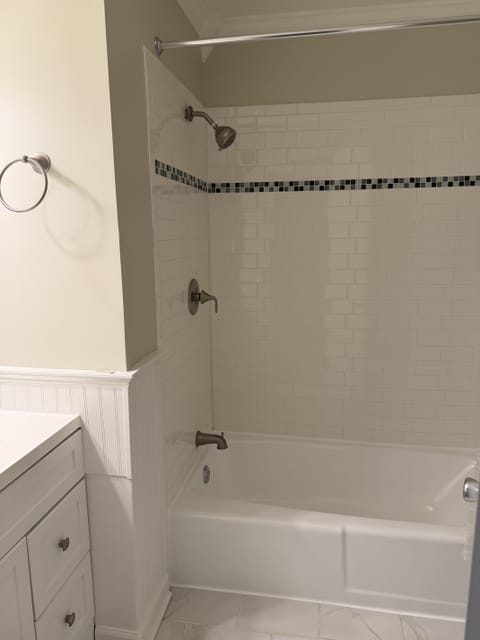 Entire Place 3Bed.4Bath