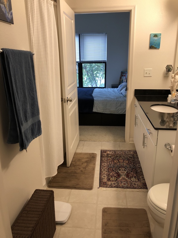 Private Room in 2Bed.2Bath
