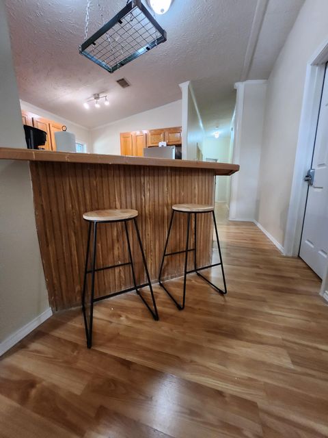 Comfortable & cozy east Fort Worth Home (id. 12523)