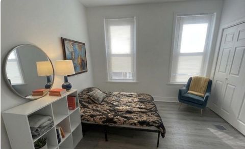 Strawberry Mansion light and airy modern home (id. 29235)
