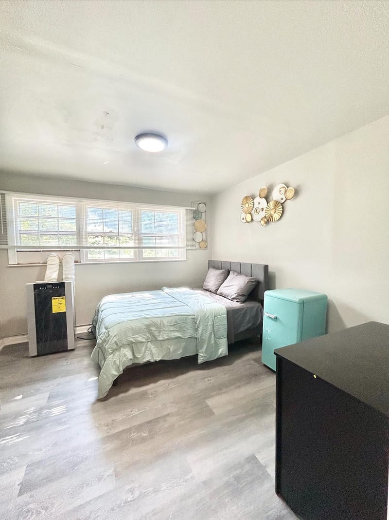 Live in Hidden Valley, a 2 minute walk to transit stop Cinderella Rd & Hidden Valley Rd (id. 16858)