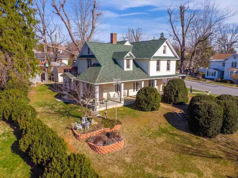roommates in Waynesboro Shared Room in 1Bed.1Bath - cirtru.com