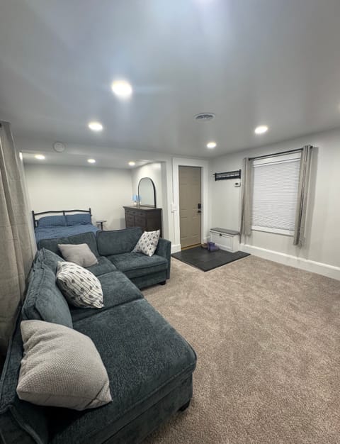 roommates in Dansville Entire Place 1Bed.1Bath - cirtru.com
