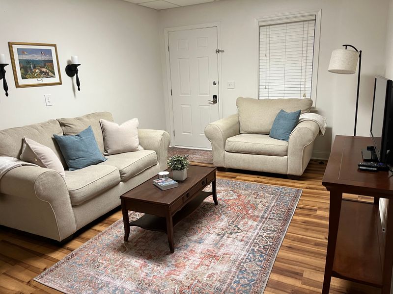 roommates in Gainesville Entire Place 1Bed.1Bath - cirtru.com