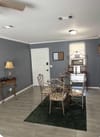 cozy condo on beach blvd, mins away from Jag stadium (id. 41467)