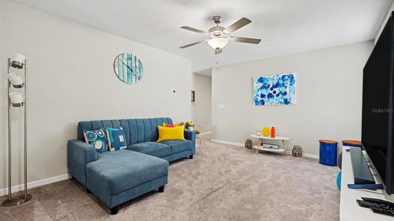 roommates in Undisclosed, Ruskin, FL 33573 Live in Sun City Center (id. 32827) - cirtru.com