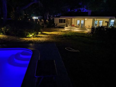 Executive Pool Home (id. 28816)