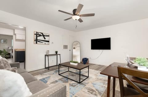Entire Place 1Bed.1Bath