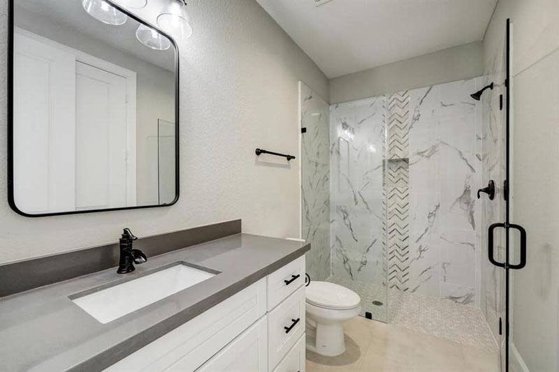 Private Room in 3Bed.4Bath