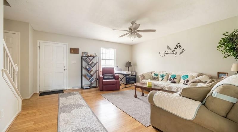 Blessing Bay near IHOPKC in South Kansas City (id. 45756)