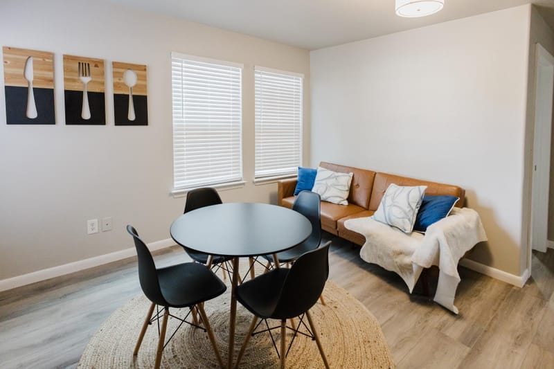 roommates in Undisclosed, Austin, TX 78725 Beautiful Austin Colony Home! 13 min from Tesla Giga Texas & 23 min from Starlink Factory. (id. 8941) - cirtru.com