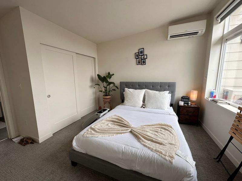 roommates in Seattle Entire Place 2Bed.2Bath - cirtru.com