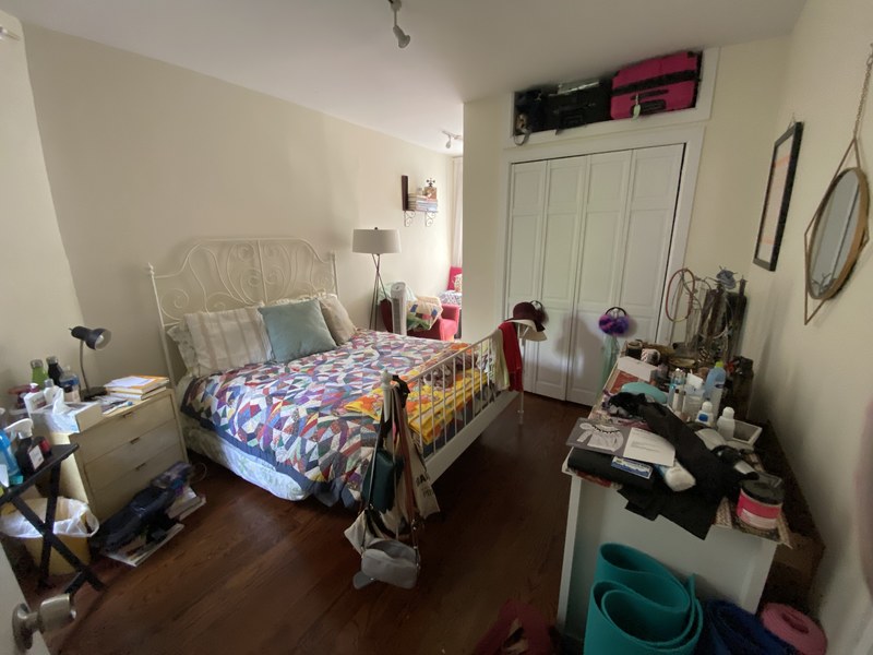 Private Room in 3Bed.1Bath
