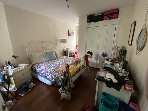 roommates in Brooklyn Private Room in 3Bed.1Bath - cirtru.com