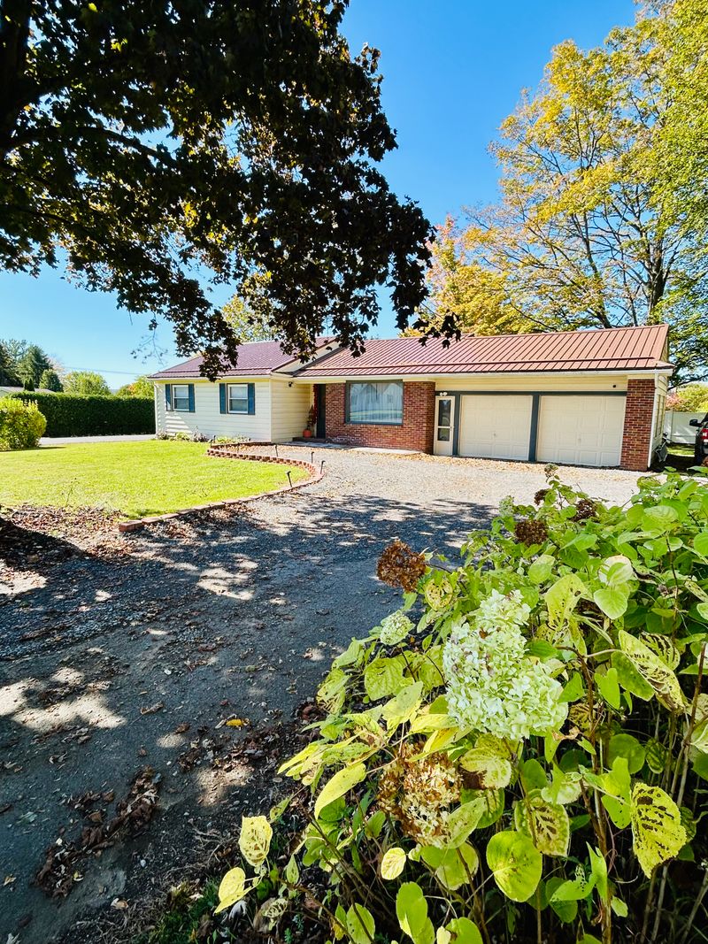 roommates in Deerfield Entire Place 3Bed.1Bath - cirtru.com