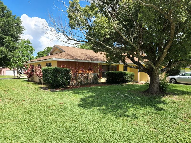 roommates in Sebring Private Room in 3Bed.2Bath - cirtru.com